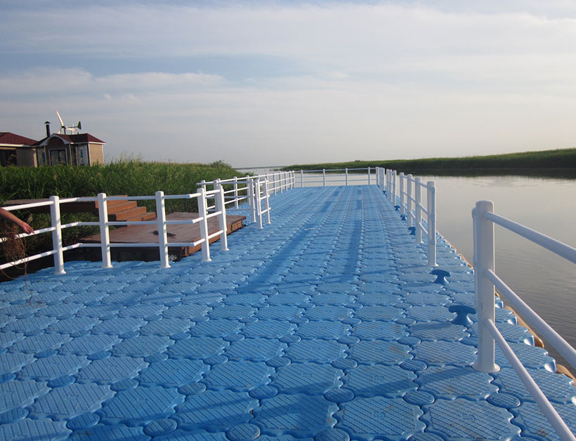 北大荒水上平台